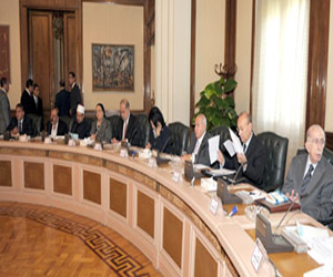   مصر اليوم - الوزراء يوافق على إخلاء بعض أراضي السجون وإنشاء بديل لها