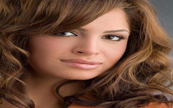 مصر اليوم - آمال ماهر ضمن أجمل 50 امرأة في العالم