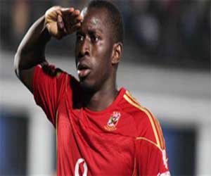   مصر اليوم - يوسف يصالح دومينيك ويطالبه بالتخلص من العصبية