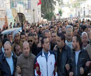   مصر اليوم - الإتحاد العام التونسي للشغل ينظم مسيرات سلمية للضغط على الإئتلاف الحاكم