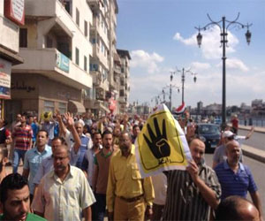   مصر اليوم - مسيرات الإخوان تنتهي باشتباكات مع الأهالي في دمياط