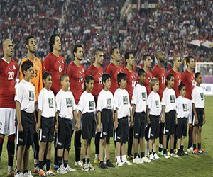   مصر اليوم - الأزمة المالية تهدد مسيرة منتخب الفراعنة في الدور الحاسم