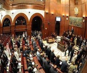   مصر اليوم - لجنة الخمسين تجري تعديلات على الدستور الحالي