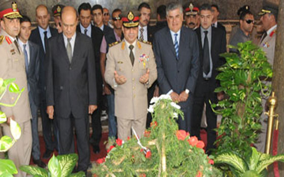   مصر اليوم - السيسي يعتبر عبد الناصر نموذجًا للأجيال المقبلة في تلبية تطلعات المصريين