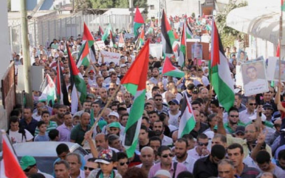   مصر اليوم - الفلسطينيون يحيّون الذكرى الـ13 لإنتفاضة الأقصى بالدعوة لهجوم الكتروني