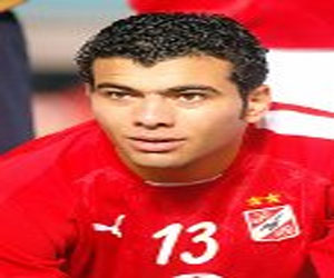   مصر اليوم - تقرير طبيب الأهلي يؤجل مشاركة متعب في المباريات