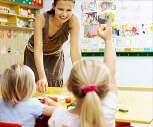 مصر اليوم - ساعدي طفلك على التركيز