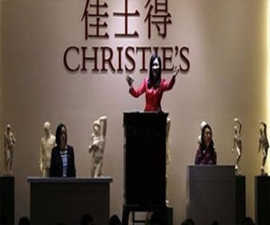   مصر اليوم - صالة مزادات كريستي في شنغهاي تنجح في بيع كل عروضها