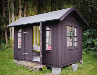 مصر اليوم - منزل صغير في حديقة البيت يتميز بتصميم أنثويّ