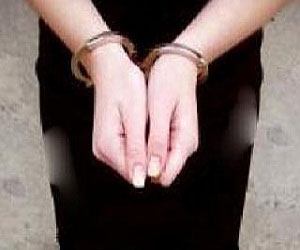   مصر اليوم - القبض على أكبر لصّة حقائب نسائية في بريطانيا