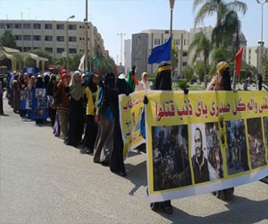   مصر اليوم - مسيرة طلابية لـالإخوان في جامعة الفيوم للمطالبة بعودة المعزول