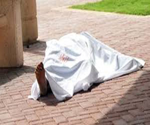   مصر اليوم - مقتل فتاة حرقًا بالماء المغلي في سوهاج