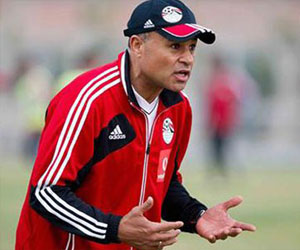   مصر اليوم - زكي عبد الفتاح يطلب زيادة نسبته في لائحة المكافآت الجديدة 200%