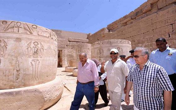   مصر اليوم - وزير السياحة : 13 دولة أجنبية قامت برفع الحظر وتقليل تحذيرات السفر السياحي لمصر