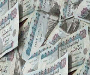   مصر اليوم - حملةٌ أمنيةٌ في الإسماعيلية تُلقي القبض على مُزورٍ للعملة