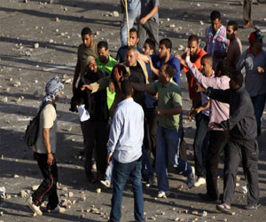   مصر اليوم - أول قتيل في اشتباكات الإخوان وأهالي السويس