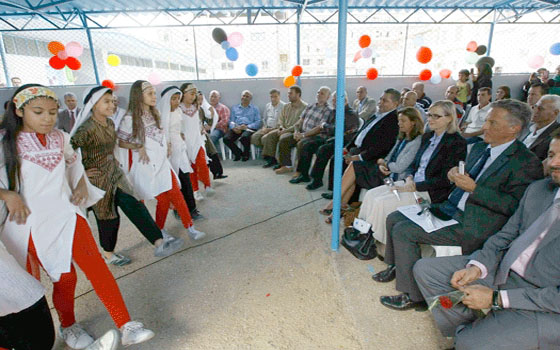 مصر اليوم - دعم دولي للاجئين الفلسطينيِّين تحت شعار مشروع العودة الى المدرسة