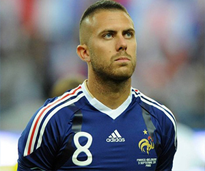   مصر اليوم - سان جيرمان يرد على تمرد مينيز باستبعاده من لقاء مرسيليا