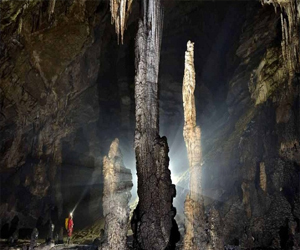   مصر اليوم - اكتشاف كهف العالم المفقود في مقاطعة تشونغتشينغ الصينية