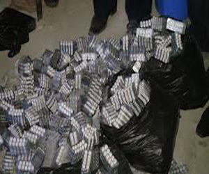   مصر اليوم - مكافحة المخدرات تتمكن من ضبط مصنع للأقراص المخدرة في القاهرة