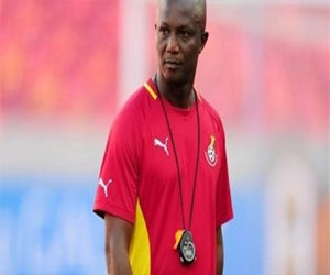   مصر اليوم - منتخب غانا يستدعي لاعب وسط لحل الأزمة في خط الدفاع