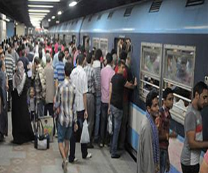   مصر اليوم - مصدر أمني ينفي العثور على قنابل مولتوف في محطات المترو