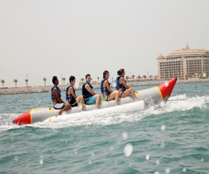   مصر اليوم - فندق وأجنحة رمادا عجمان يقدم أنشطة ترفيهية مائية لضيوفه