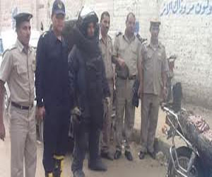   مصر اليوم - الاشتباه في سيارة مفخخة بالقرب من كنيسة مارمينا في الفيوم