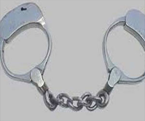   مصر اليوم - ضبط صيدلي هارب من 22 حكمًا قضائيًا في الغردقة