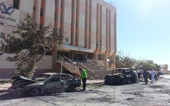   مصر اليوم - محافظ جنوب سيناء يوضح أن السيارة المفخخة كانت موجودة في مديرية الأمن