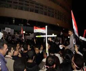   مصر اليوم - أحزاب وحركات سياسية تحيي الذكرى الثانية لأحداث ماسبيرو بالشموع