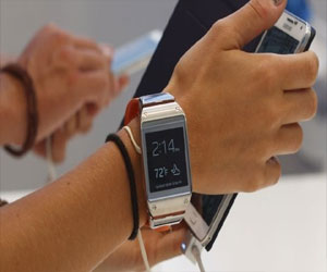   مصر اليوم - تصميم ساعة رقمية لحساب عمر الإنسان