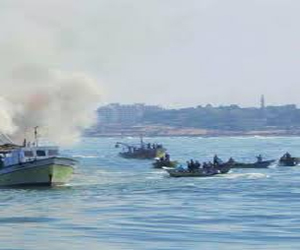   مصر اليوم - زوارق اسرائيلية تطلق 3 قذائف نحو شواطئ غزة