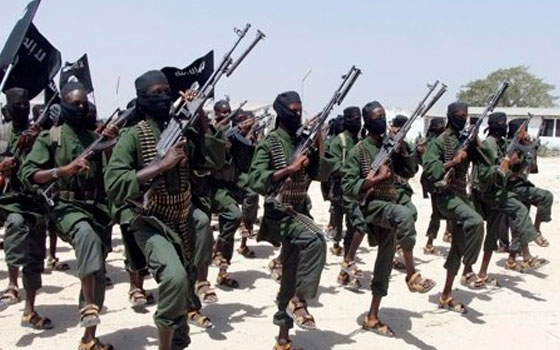   مصر اليوم - الغارديان تؤكد أن الغارة الأميركية لم تحقق هدفها في هجومها على الشباب في الصومال