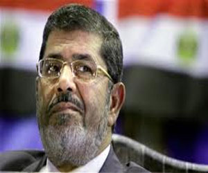   مصر اليوم - محاكمة مرسي بتهمة قتل المتظاهرين 4 نوفمبر