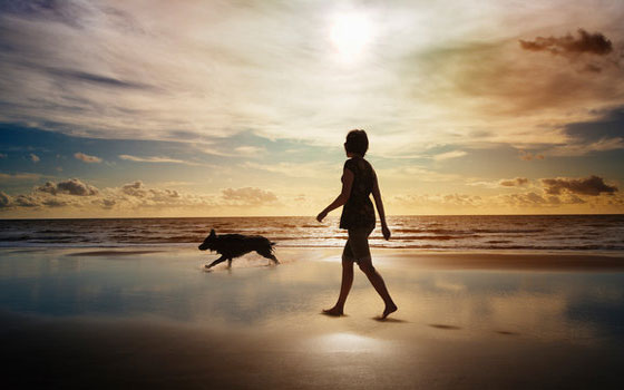 مصر اليوم - المشي يساهم في تقليل مخاطر الإصابة بسرطان الثدي لدى السيدات