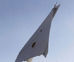   مصر اليوم - الطلبة يحطمون الرقم القياسي في صنع أكبر طائرة ورقية في ألمانيا