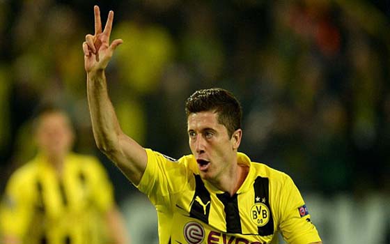   مصر اليوم - ريال مدريد الإسباني يسعى للتعاقد مع لاعب بروسيا دورتموند البولندي ليفاندوفسكي