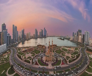   مصر اليوم - واجهة المجاز في الشارقة تضع لمساتها الأخيرة لفعاليات العيد