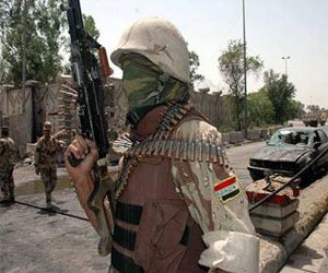   مصر اليوم - العثور على ورشة لتصنيع العبوات والستر الناسفة بالموصل