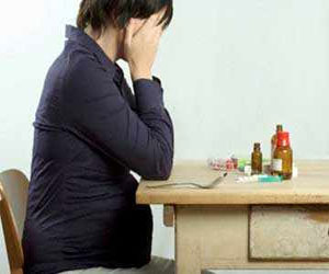   مصر اليوم - مخاطر الإصابة بالاكتئاب تبدأ في رحم الأم