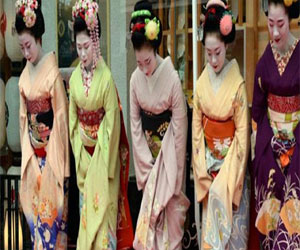   مصر اليوم - سحر فتيات الغايشا يتجلّى في طوكيو