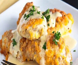   مصر اليوم - الدجاج المقرمش مع صوص الجبن اللذيذ