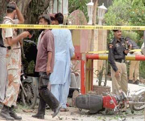   مصر اليوم - إصابة شخصين في هجوم بقنبلة يدوية بكراتشي