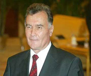   مصر اليوم - رئيس وزراء طاجيكستان يلتقي سفير دولة قطر