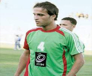   مصر اليوم - تزايد فرص مشاركة الدميري مدافع الأردن في إياب الملحق العالمي