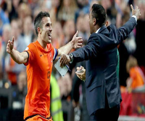 مصر اليوم - فان بيرسي الهدّاف التاريخي لهولندا