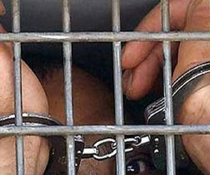   مصر اليوم - ضَبط عاطلَيْن سرقا سائحّيْن صينيَّيْن في الغردقة