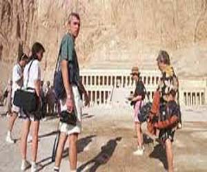   مصر اليوم - 9.9  مليار دولار إيرادات السياحة المصرية خلال 2012 -2013