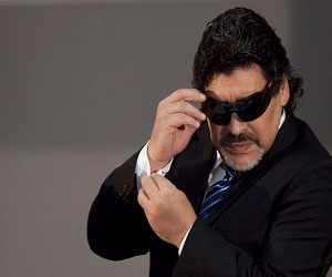   مصر اليوم - مارادونا يساند الإمارات في مونديال الشباب وصحف أرجنتينية تتهمه بالخيانة